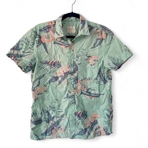 American Eagle Button Down